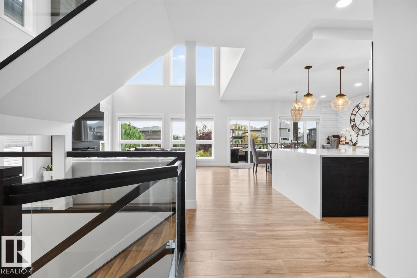 486 MCALLISTER PL - 7
