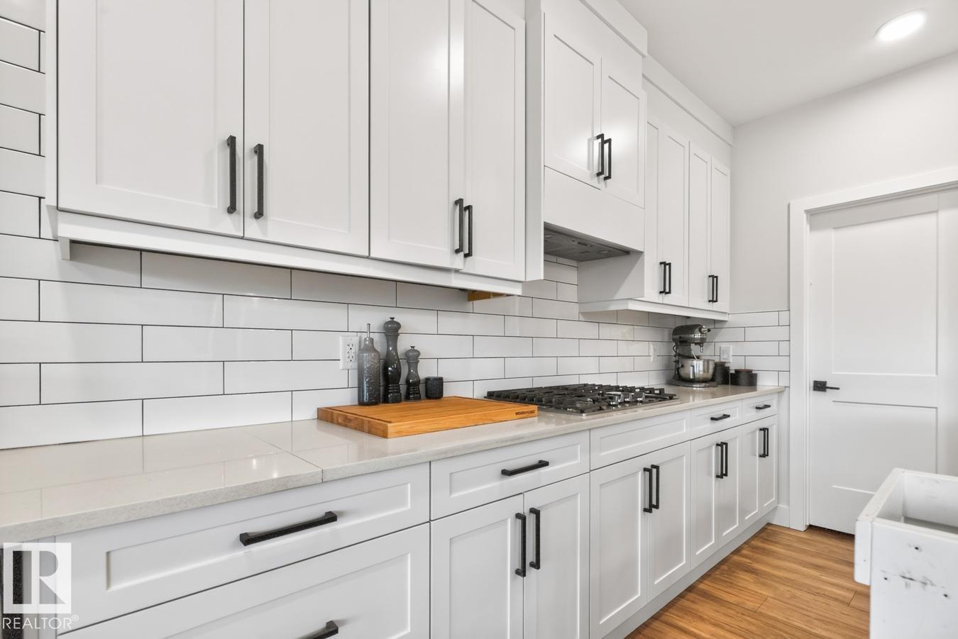486 MCALLISTER PL - Image 10