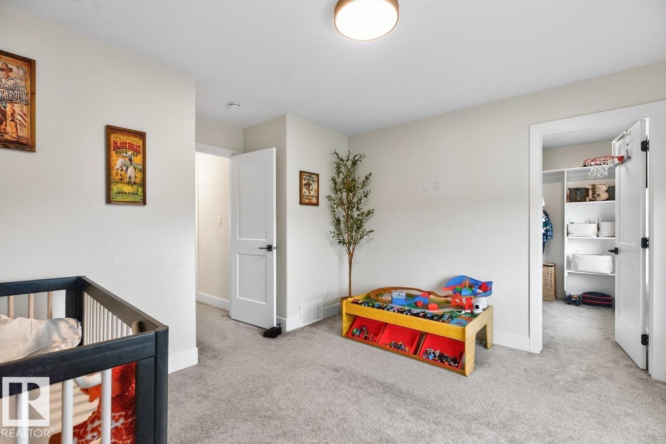 486 MCALLISTER PL - Image 33