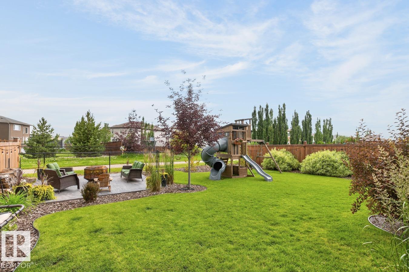 486 MCALLISTER PL - Image 39