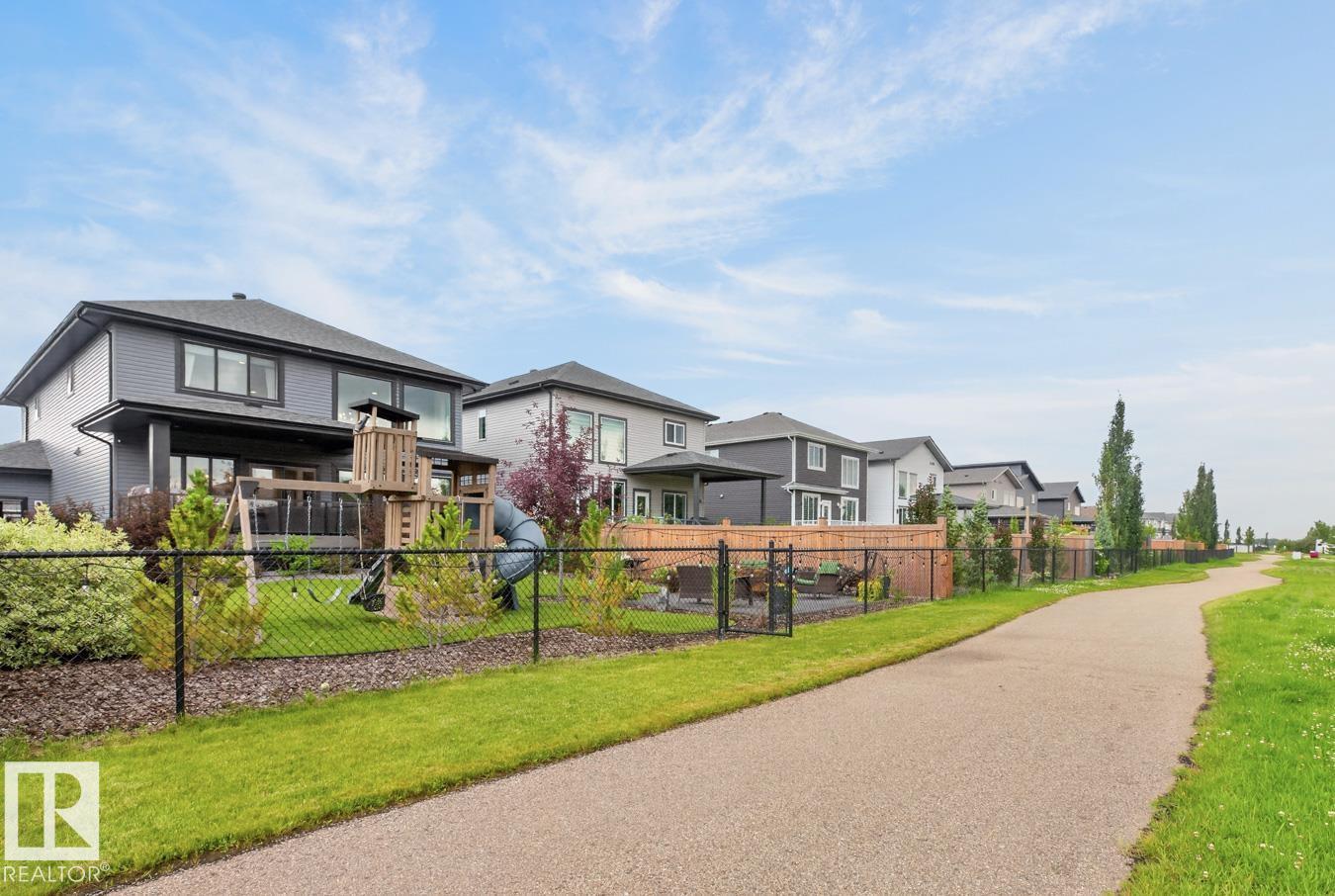 486 MCALLISTER PL - 43