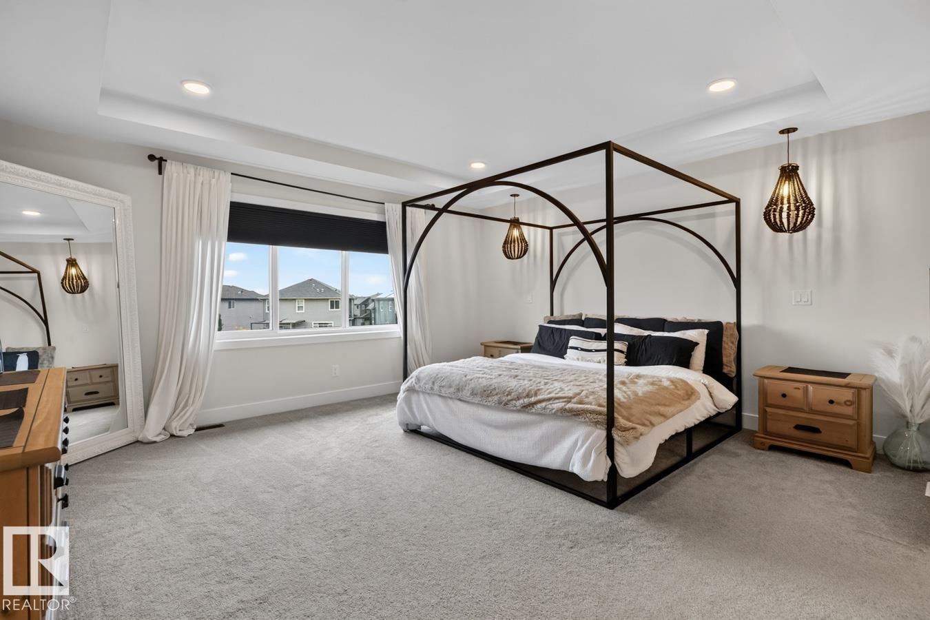 486 MCALLISTER PL - 26