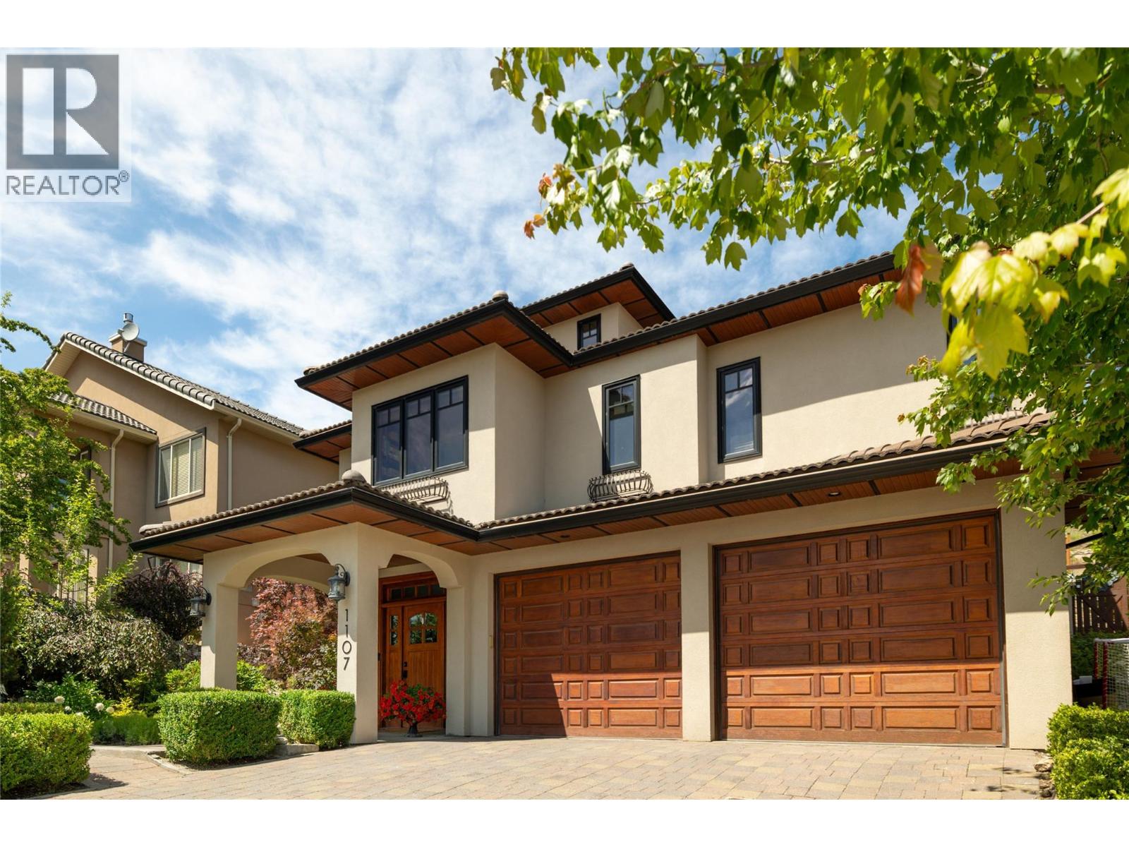  1107 Henderson Drive, Kelowna