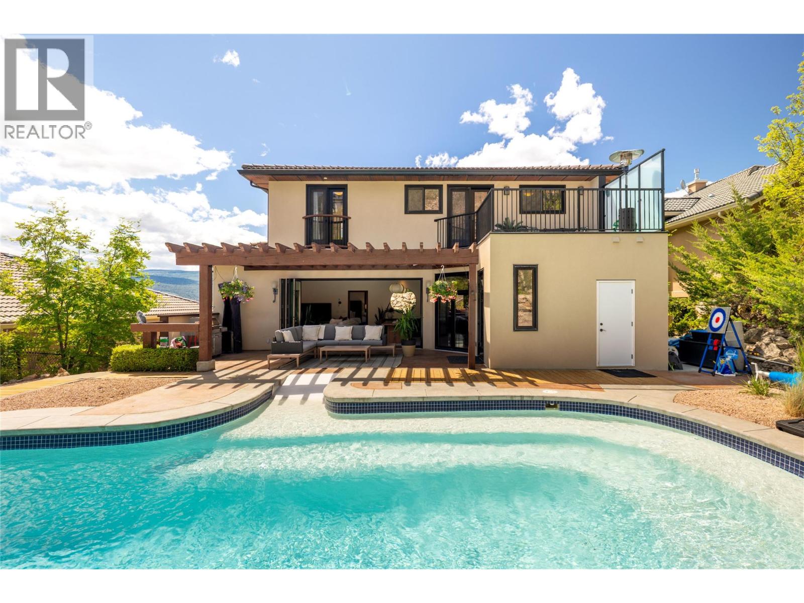  1107 Henderson Drive, Kelowna