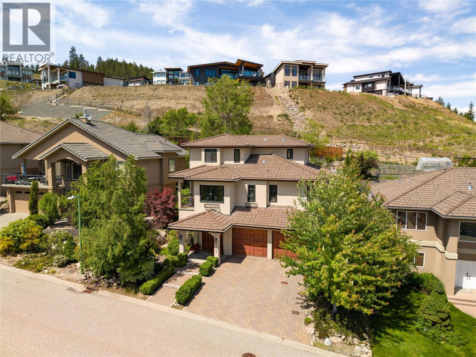  1107 Henderson Drive, Kelowna