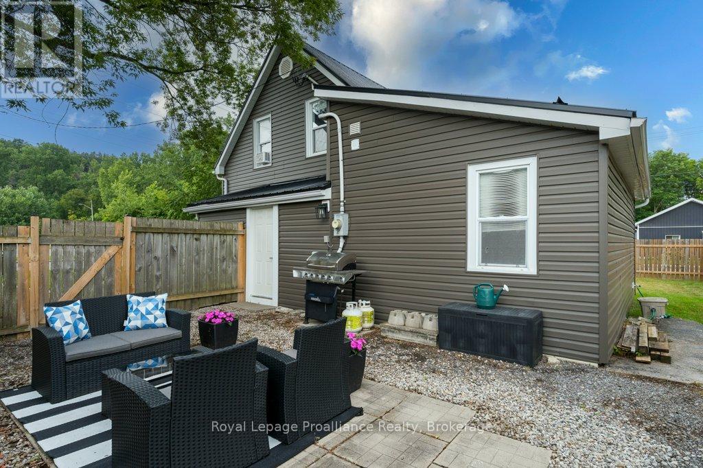 61 PELHAM STREET - Image 31