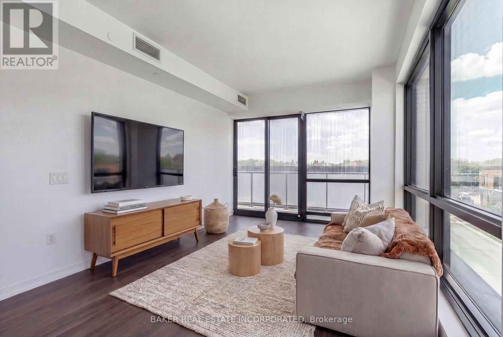 #306 251 MASONRY WAY - Image 4