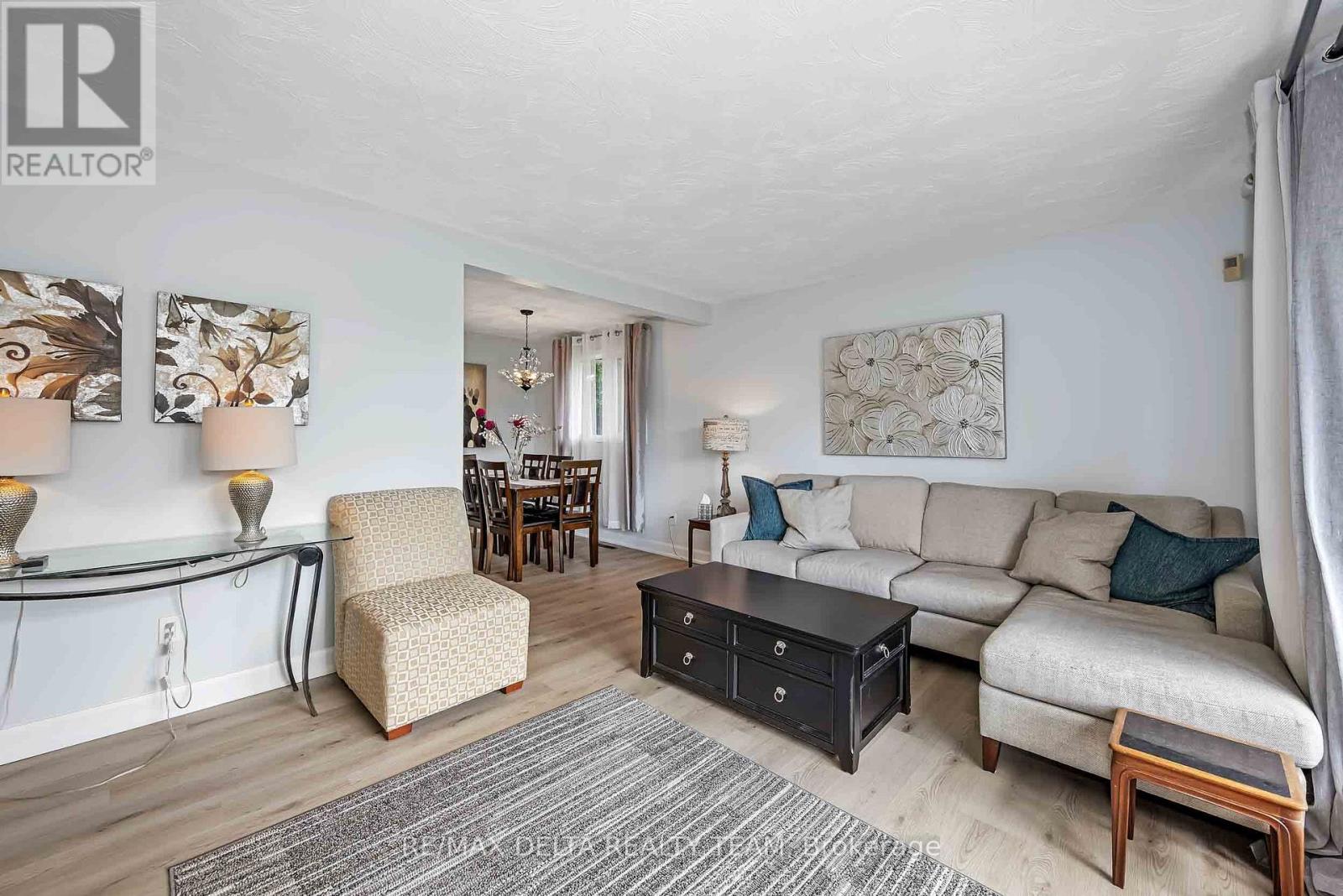 115 MEADOWLANDS DRIVE W - 10