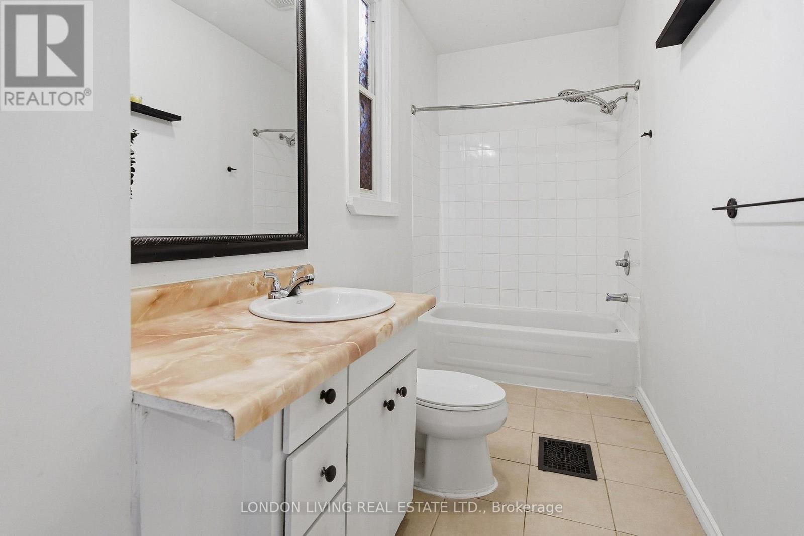 240 WORTLEY ROAD - 21