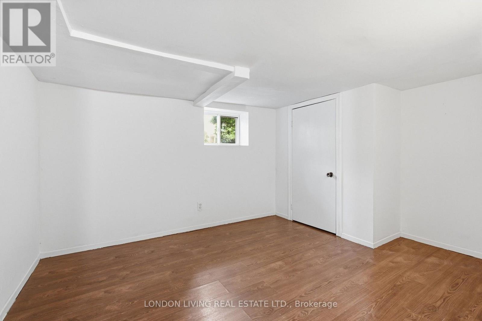 240 WORTLEY ROAD - 23