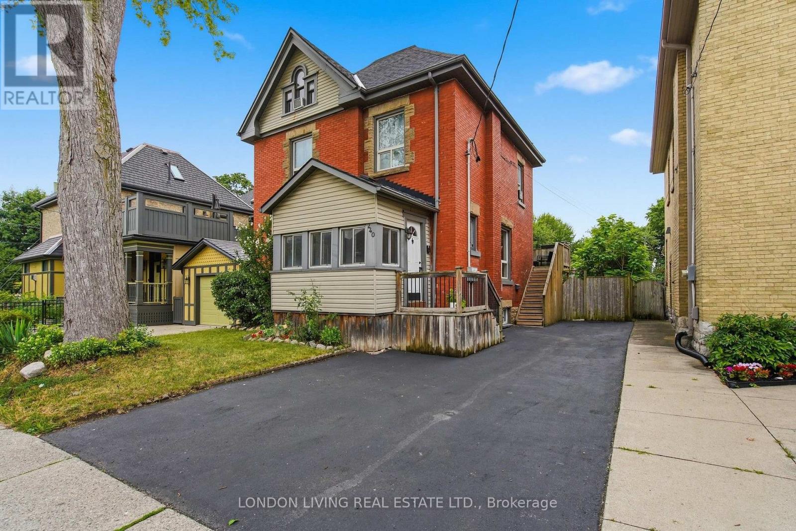 240 WORTLEY ROAD - 3