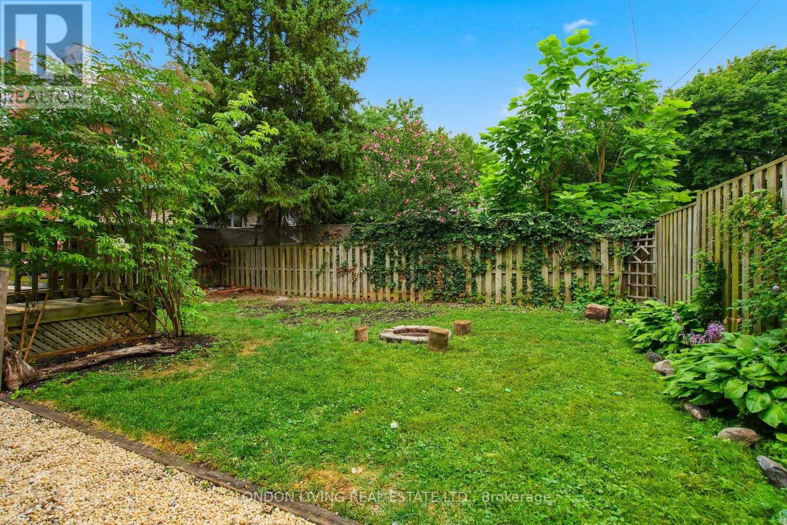 240 WORTLEY ROAD - 33