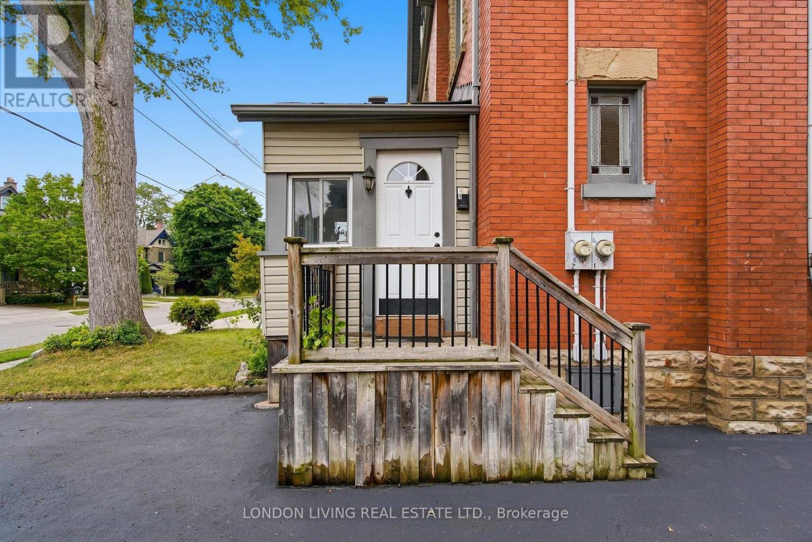 240 WORTLEY ROAD - 4