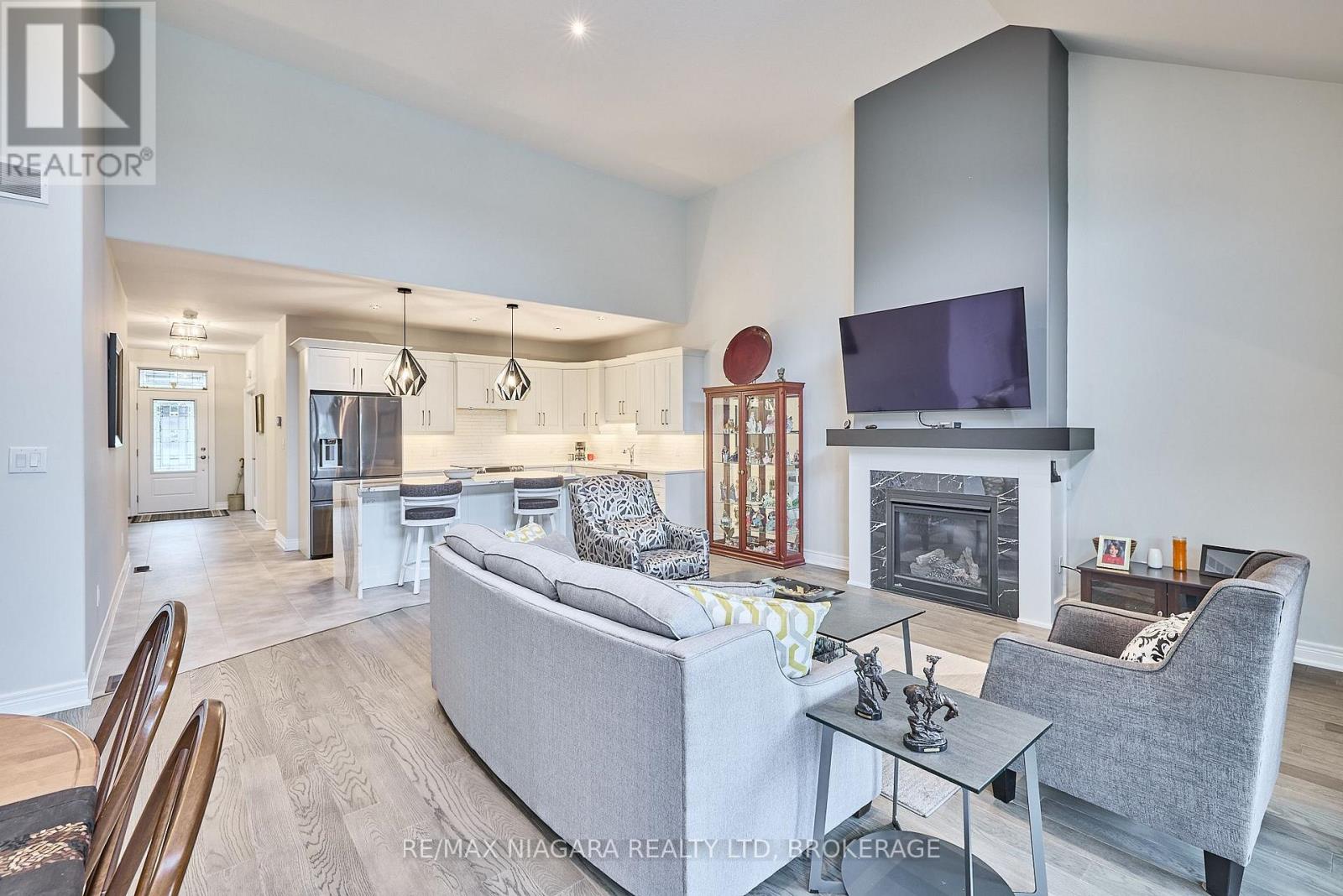 #5 9 SASSAFRAS ROW - Image 9