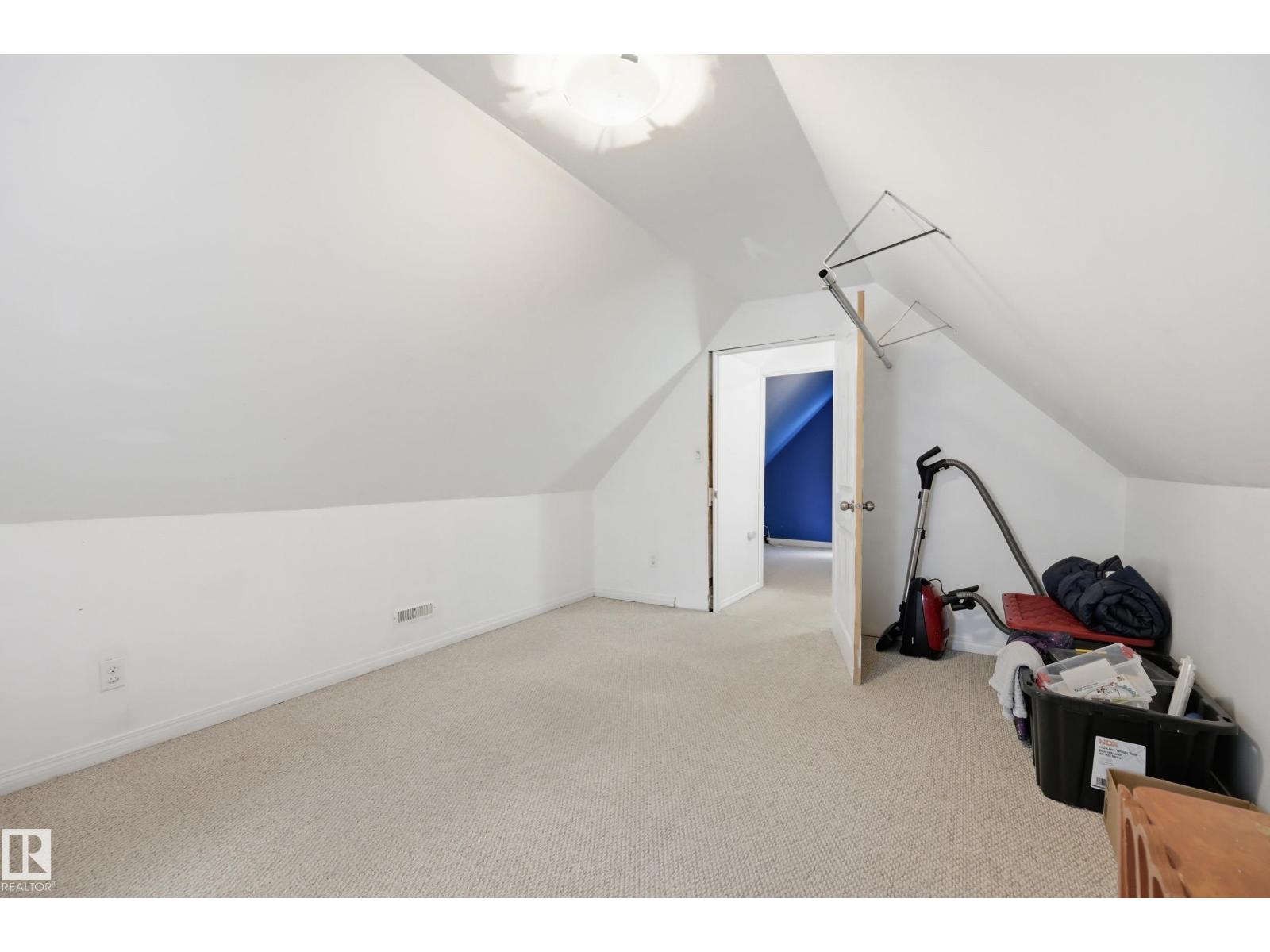 10714 103 ST NW - 15