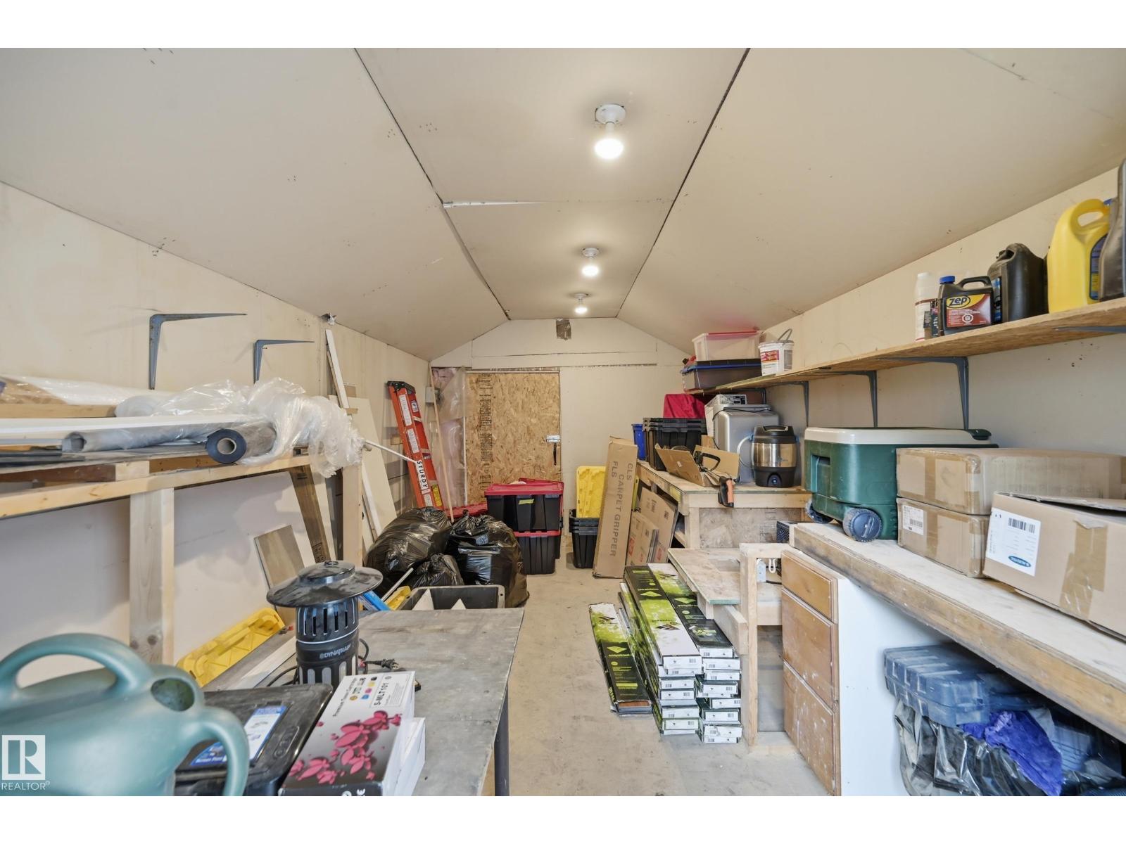 10714 103 ST NW - 40