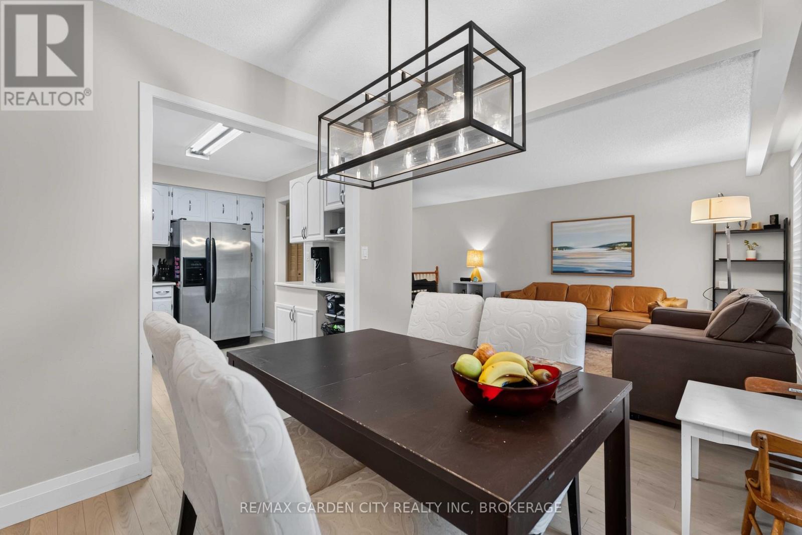 3 FALLINGBROOK DRIVE - Image 13