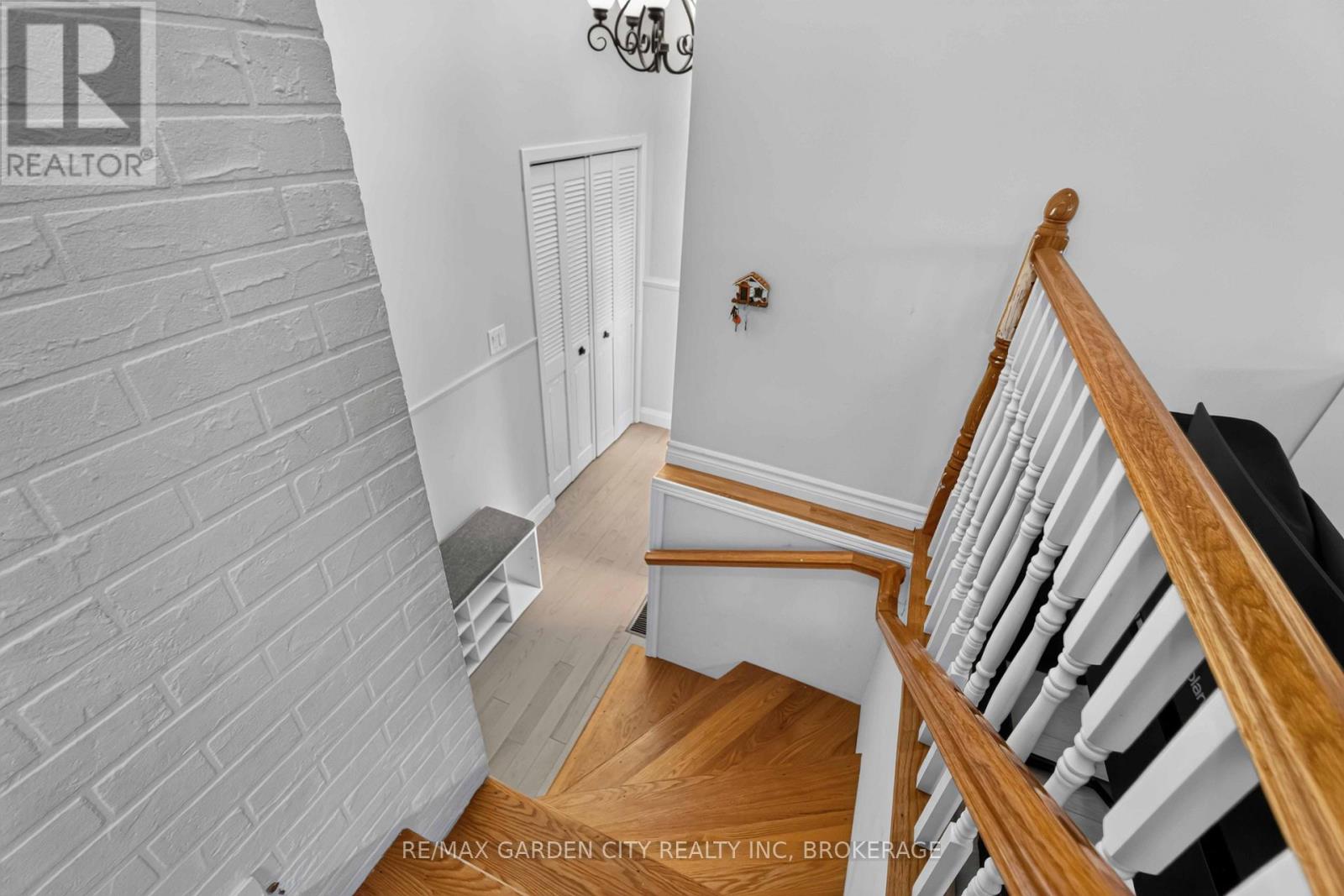 3 FALLINGBROOK DRIVE - 6