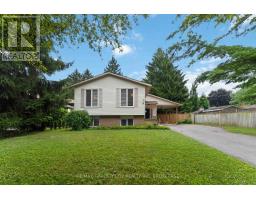 3 FALLINGBROOK DRIVE