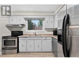 3 Fallingbrook Drive, Pelham, ON L0S1E0 Photo 11
