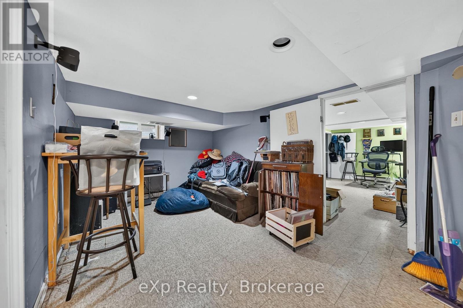 126 CHATHAM STREET - 19