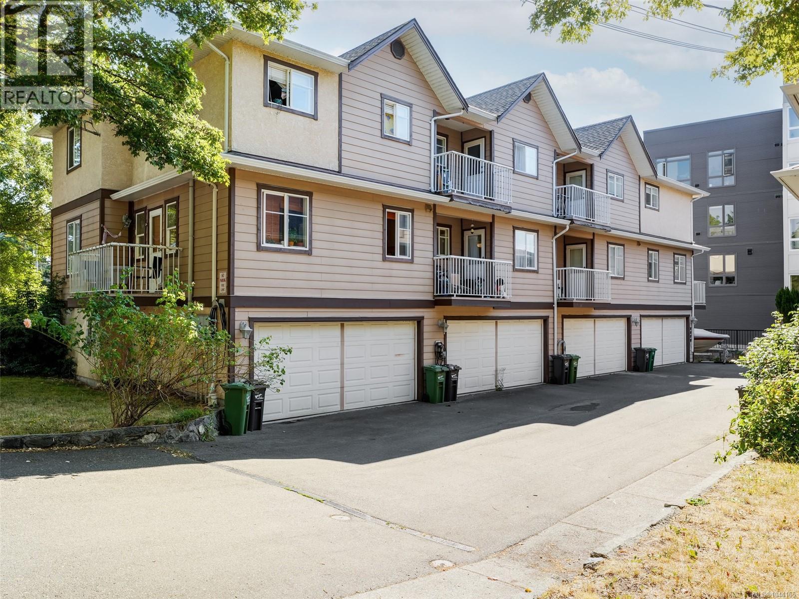 #4 311 Burnside Rd E - 23