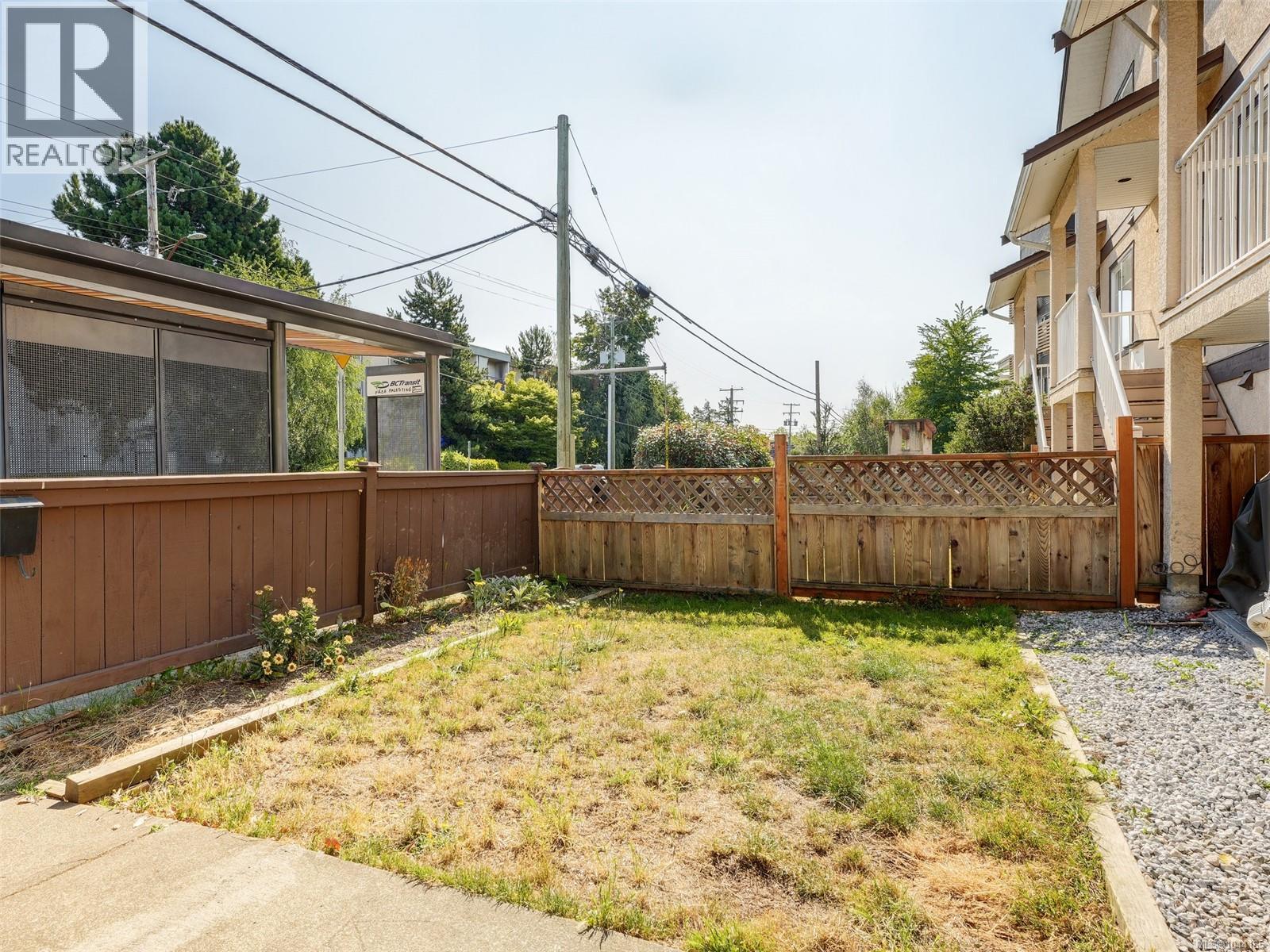 #4 311 Burnside Rd E - 24