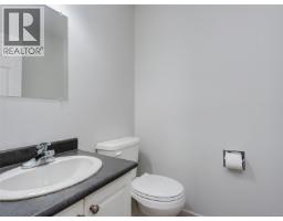4 311 Burnside Rd E, Victoria, BC V9A1A6 Photo 14