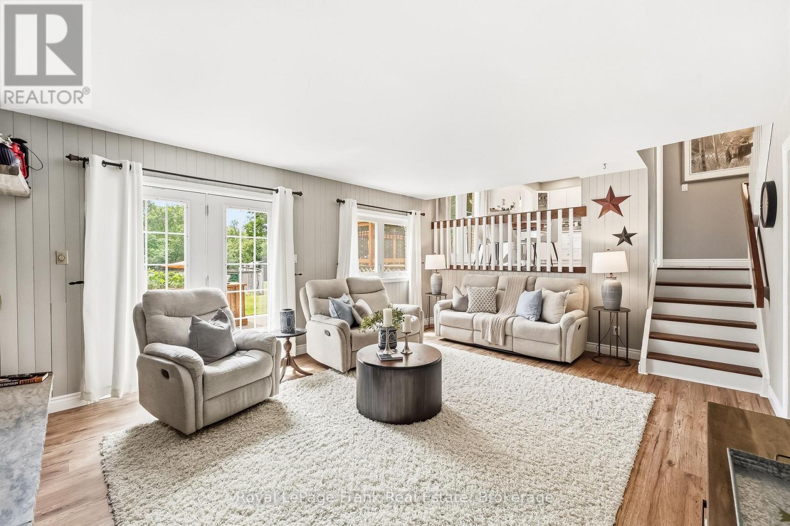 32 JACOBSEN BOULEVARD - Image 16