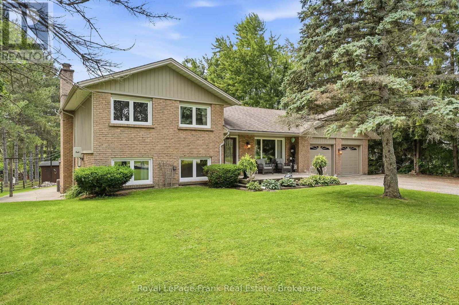 32 JACOBSEN BOULEVARD - 2