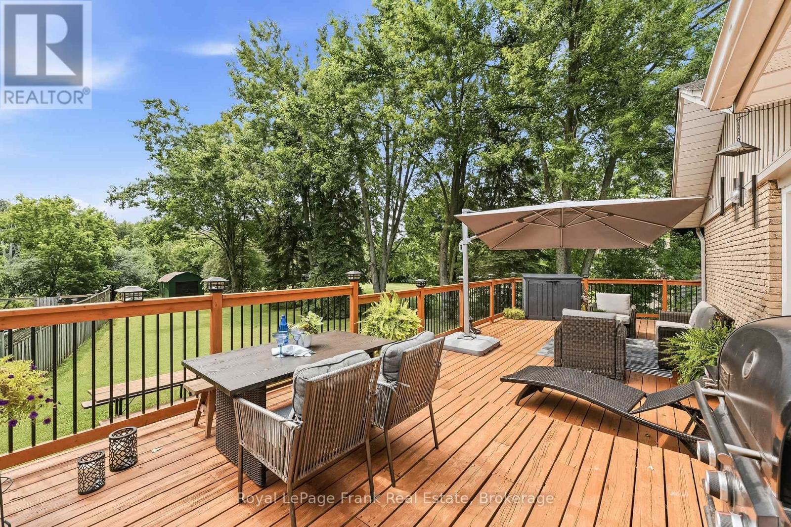32 JACOBSEN BOULEVARD - 23