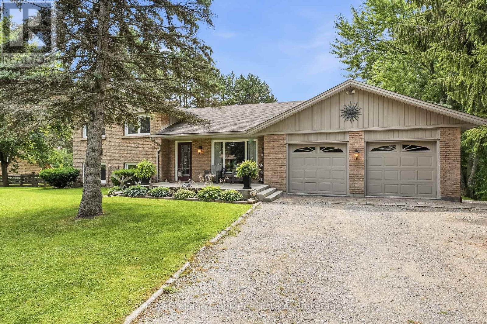 32 JACOBSEN BOULEVARD - Image 3