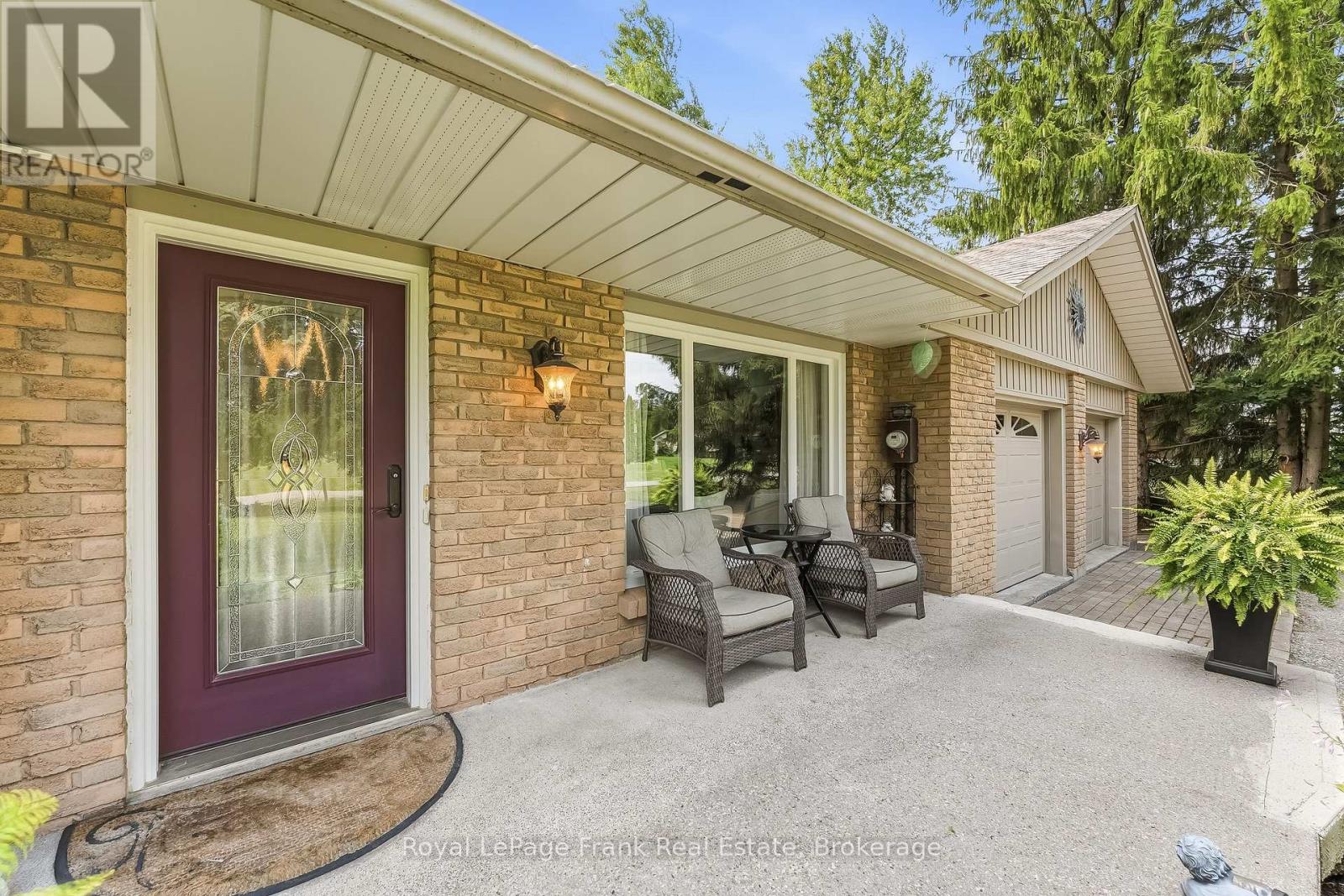 32 JACOBSEN BOULEVARD - 7