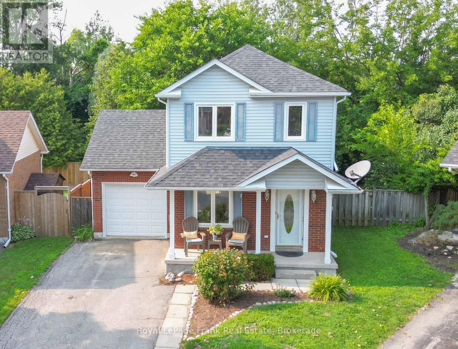 38 LONGWOOD COURT