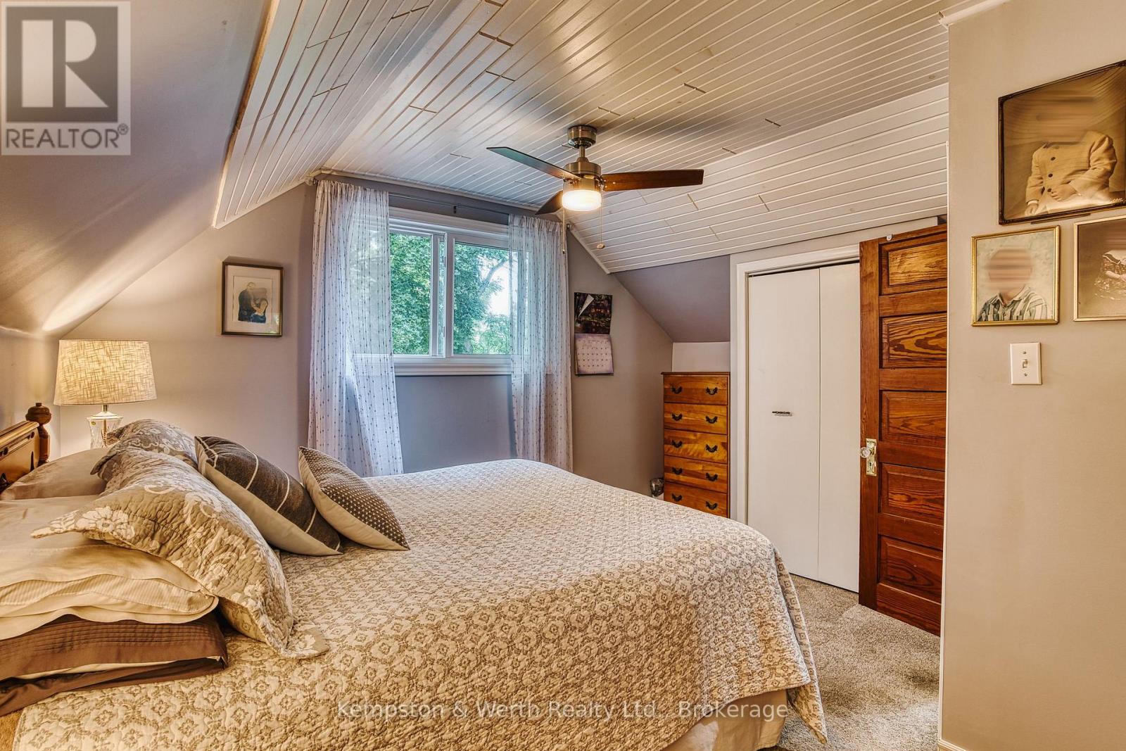 3017 LOUISA STREET - 30