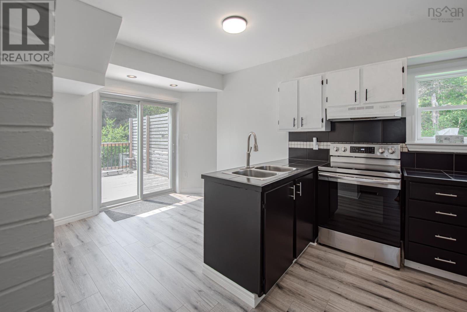 Property 8 of 30 of 35 Foxbrook Road