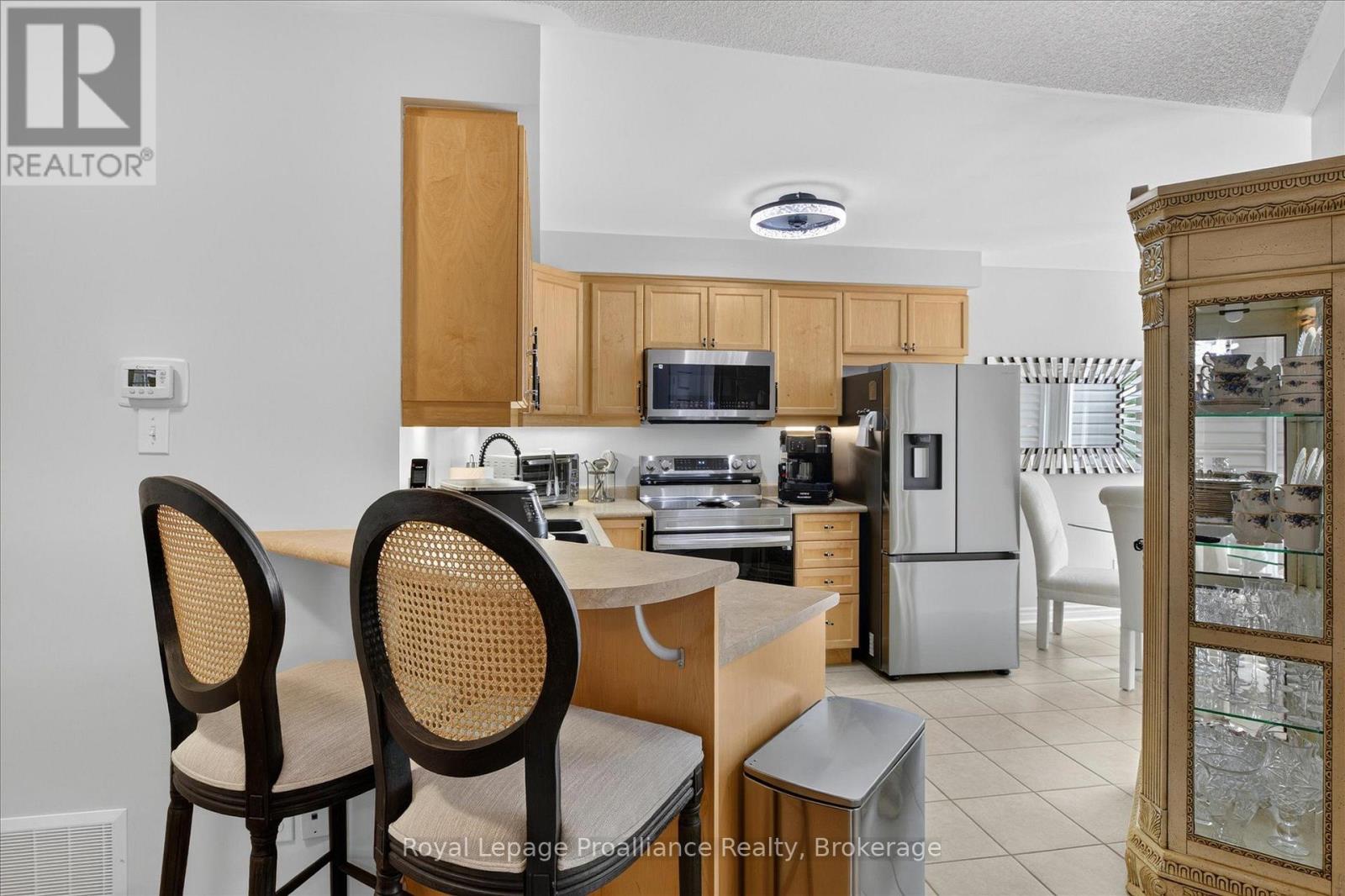 541 GARBUTT TERRACE - 13