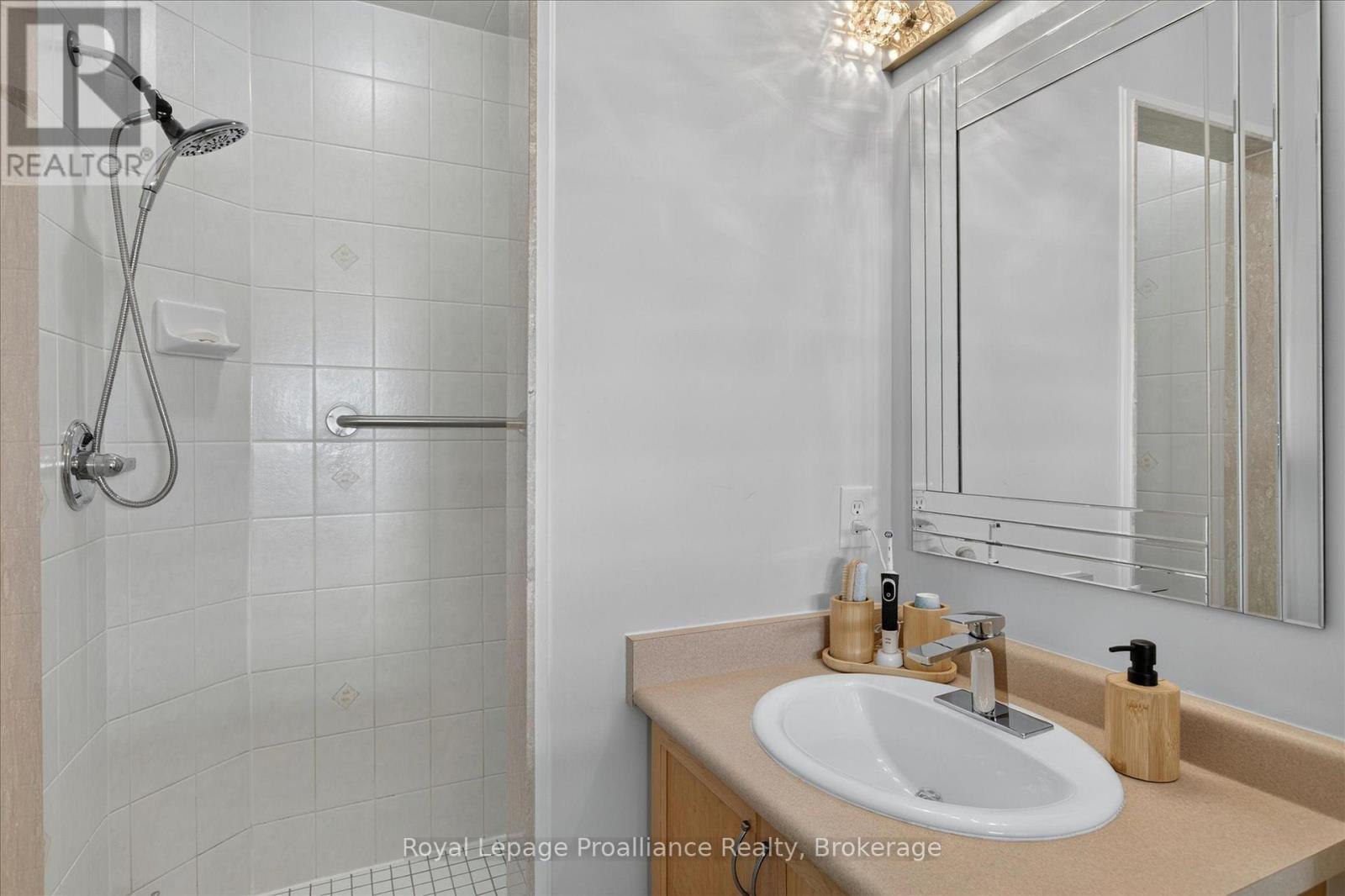 541 GARBUTT TERRACE - Image 25