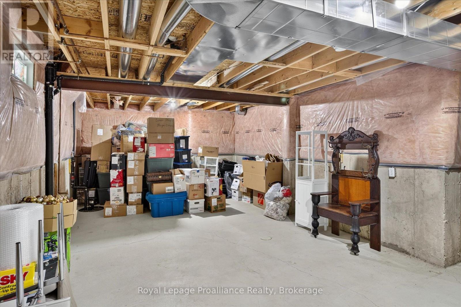 541 GARBUTT TERRACE - Image 37