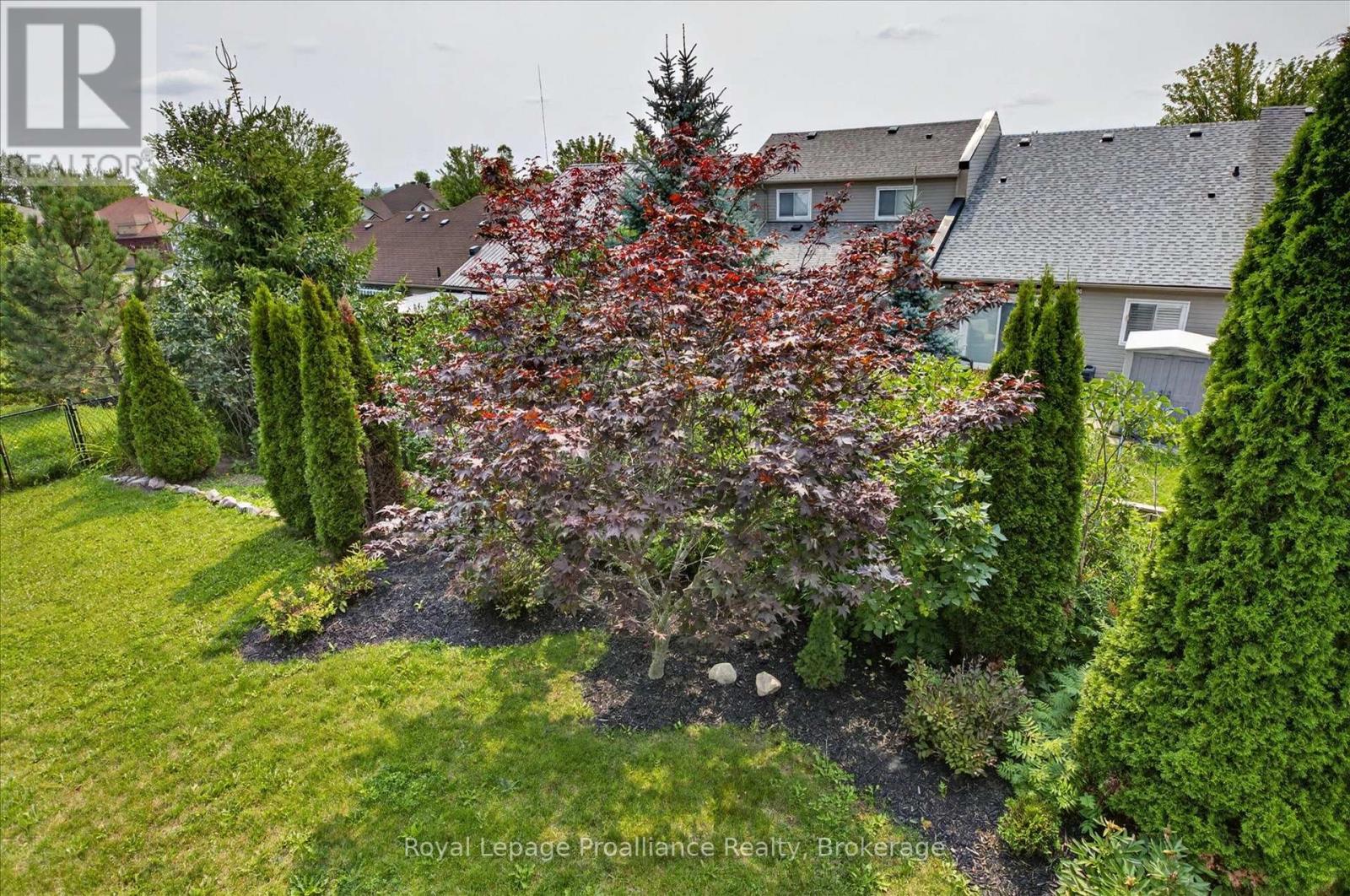 541 GARBUTT TERRACE - 41