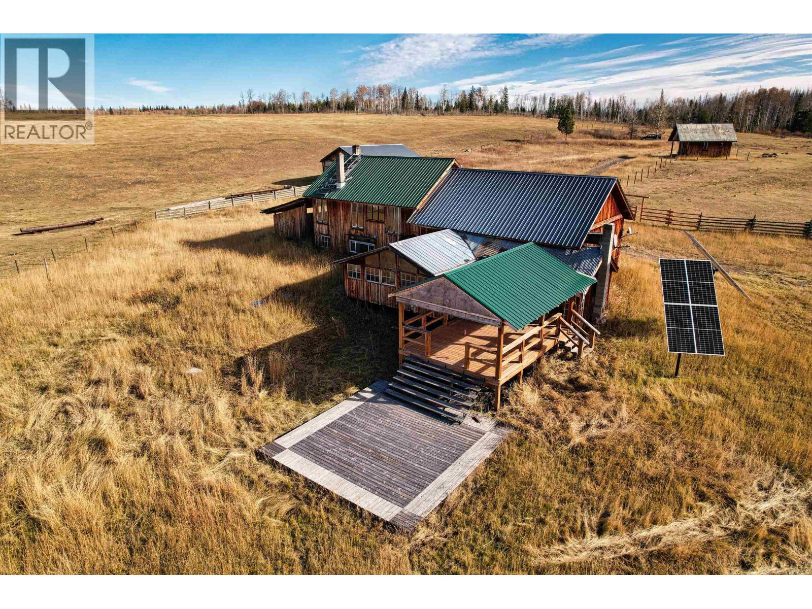 1605 BOULE YOUNG LAKE Road, 70 Mile House, British Columbia, V0K2K2, 70 Mile House, British Columbia — photo 5 of 5