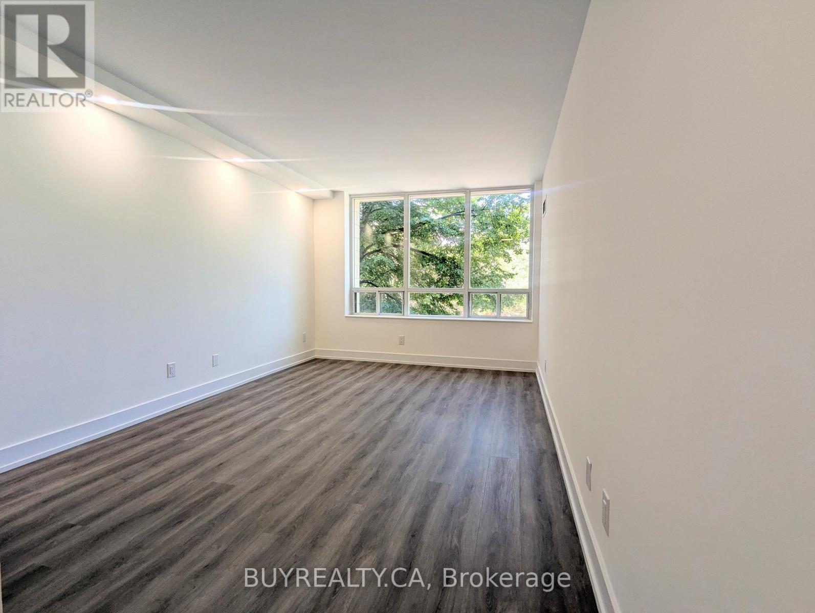 #308 256 DORIS AVENUE - 25