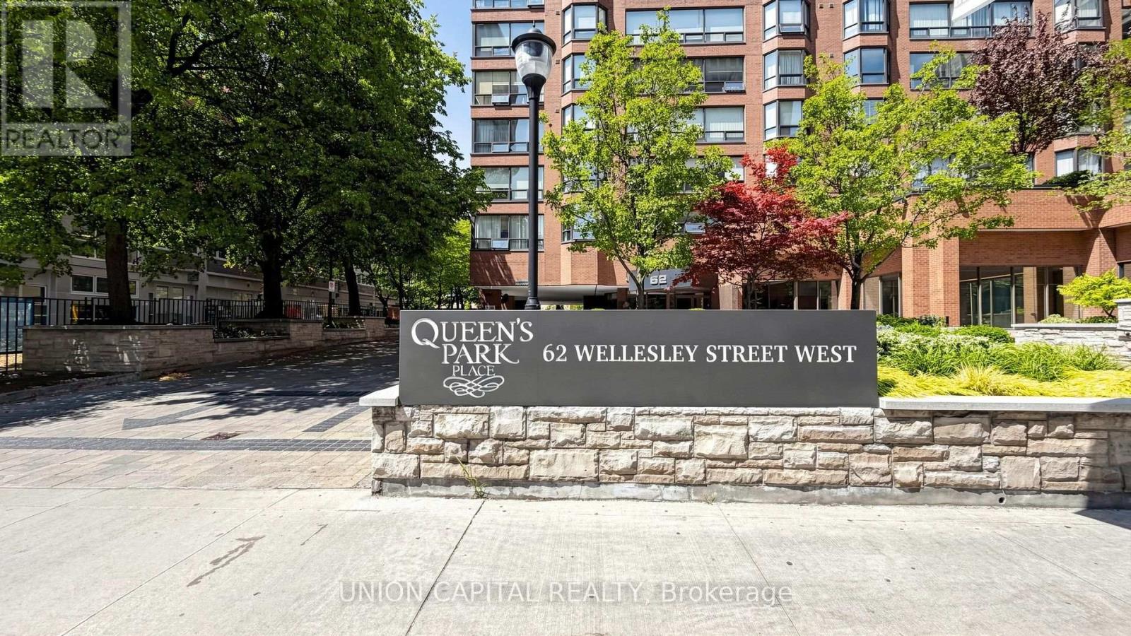 #1405 62 WELLESLEY STREET W - 4