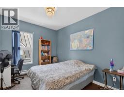 76-78 Belleview Avenue, photo 18