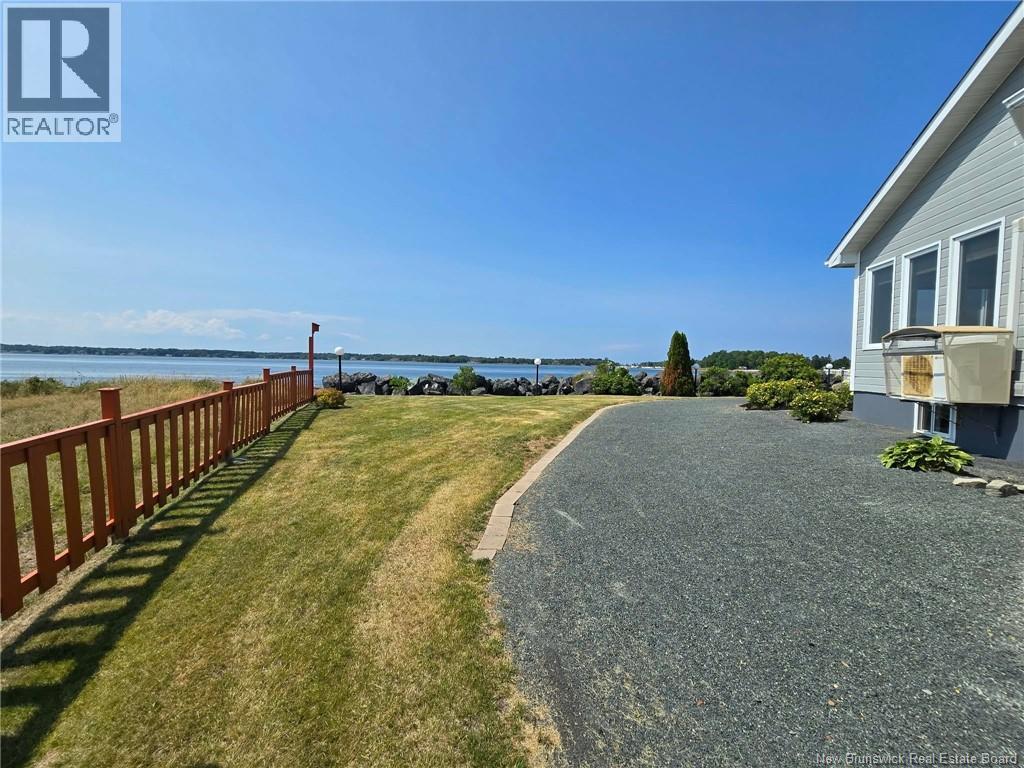 25 Bayshore - Image 7