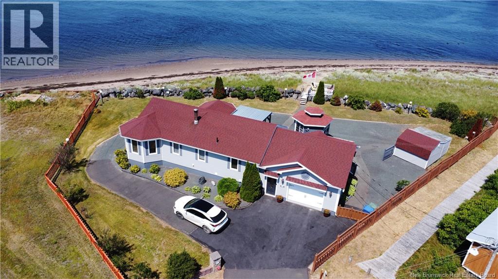 Property for sale at 25 Bayshore