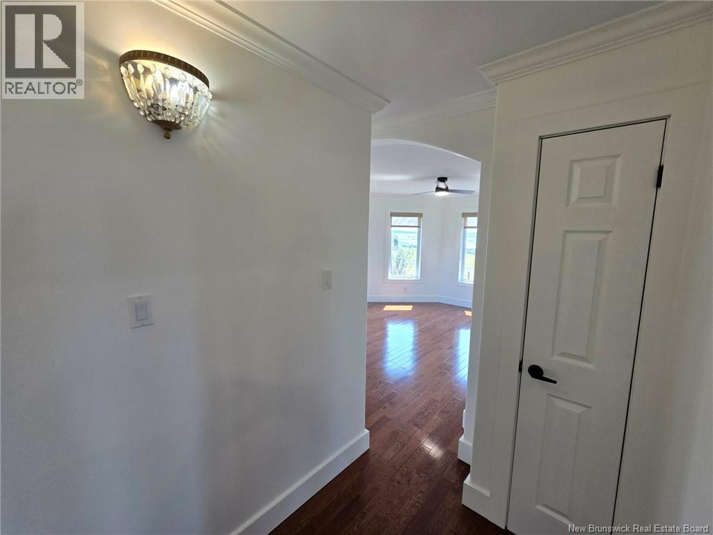 25 Bayshore - Image 40