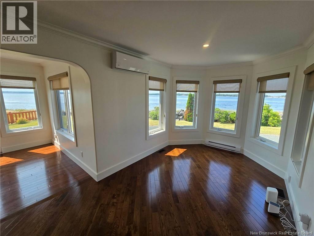 25 Bayshore - Image 38