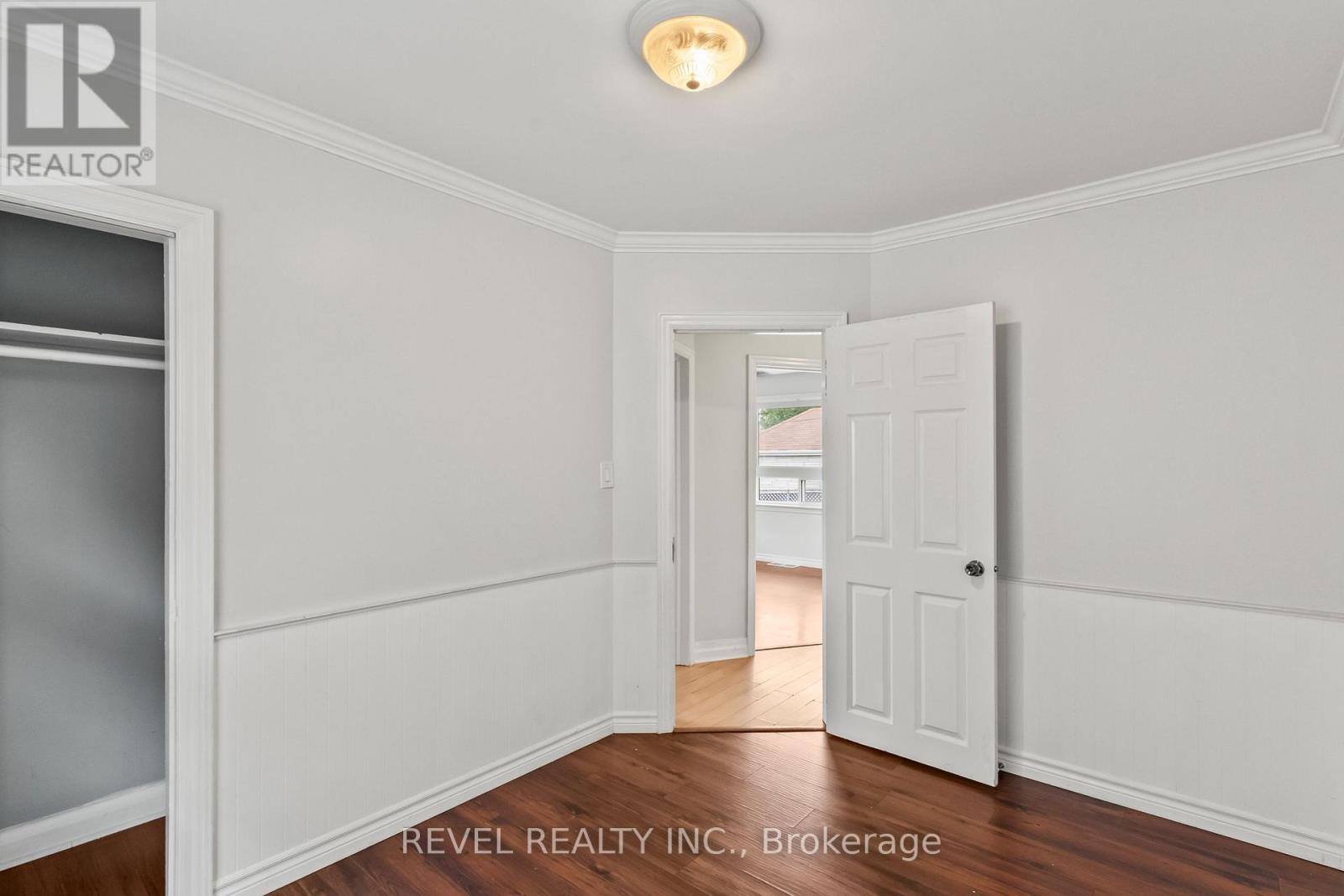 863 RITSON ROAD S - Image 19