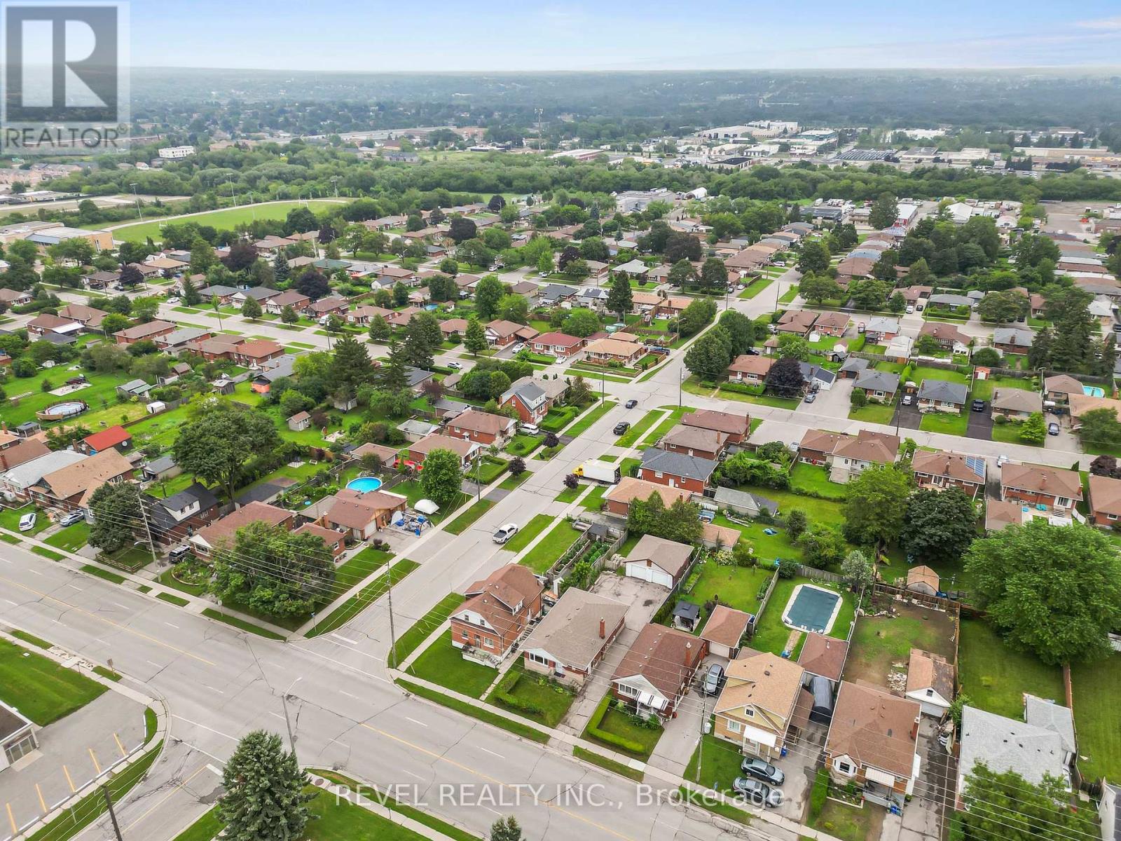 863 RITSON ROAD S - 30